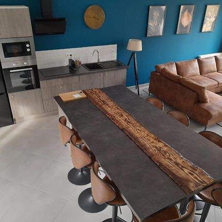 Appartement Moderne Et Spacieux Sedan Exterior foto