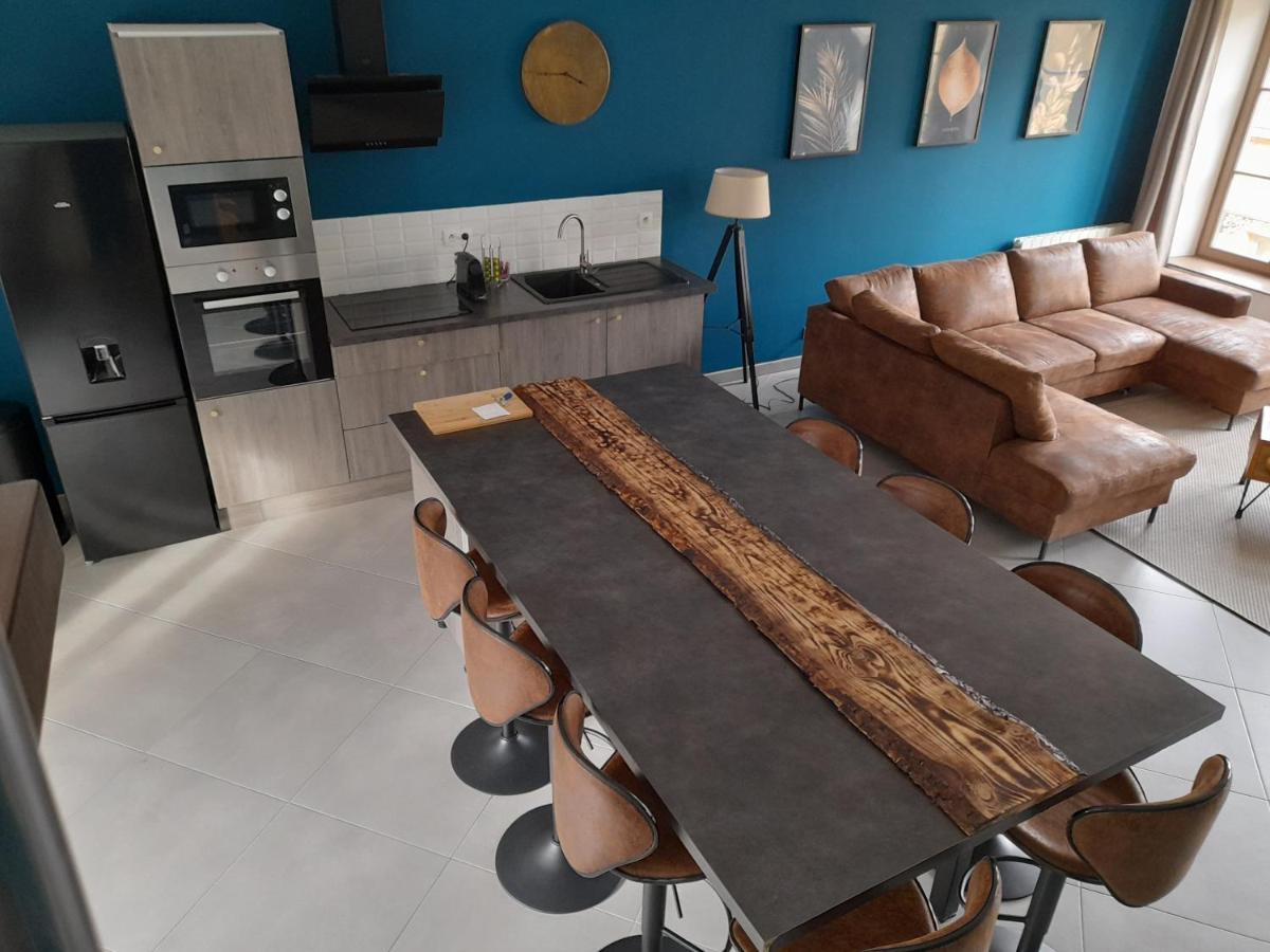 Appartement Moderne Et Spacieux Sedan Exterior foto