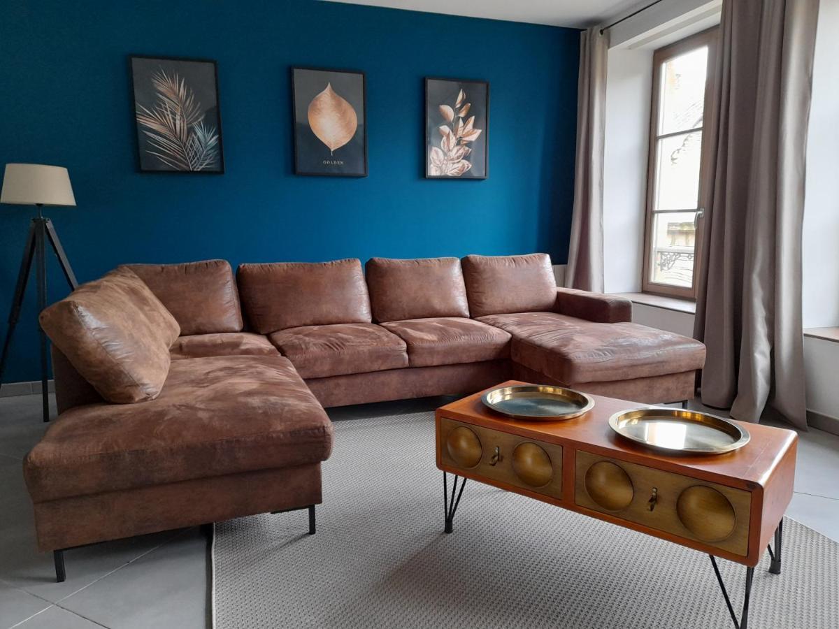 Appartement Moderne Et Spacieux Sedan Exterior foto